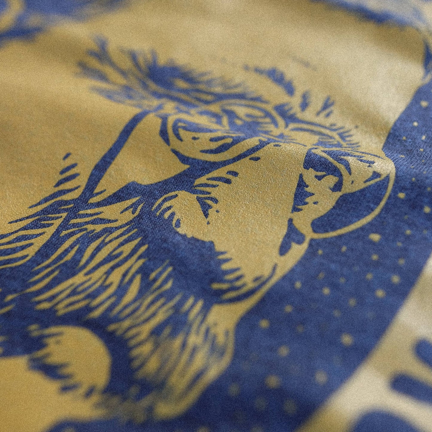 Run the Risk Tee