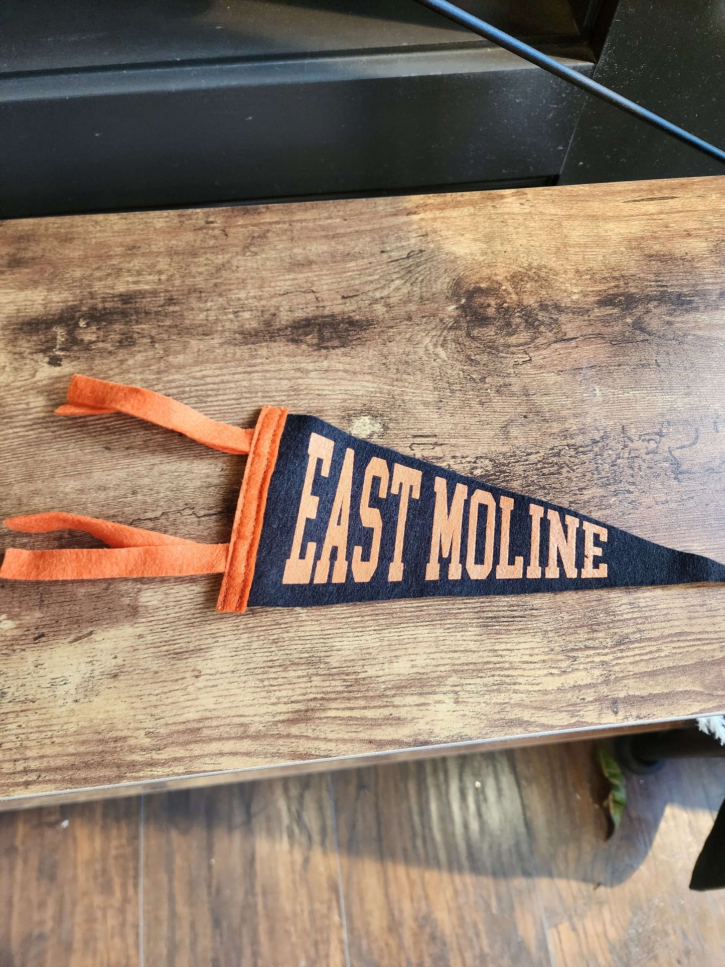 Oxford Pennant X Allied - East Moline Mini Pennant